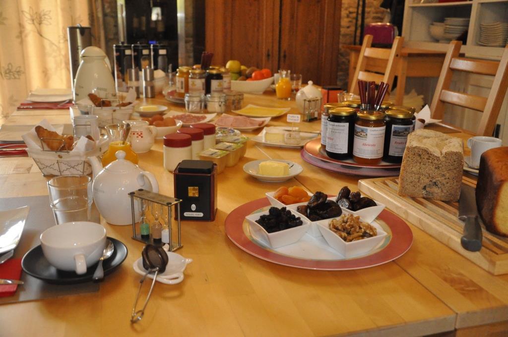 Le Lac De Crivito Bed & Breakfast Caraman Ngoại thất bức ảnh